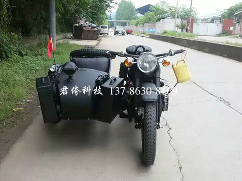 長(zhǎng)江款750邊三輪摩托車7